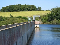 Barrage du Bois-Joli (Tréméreuc) ©CLE RFBB 2007